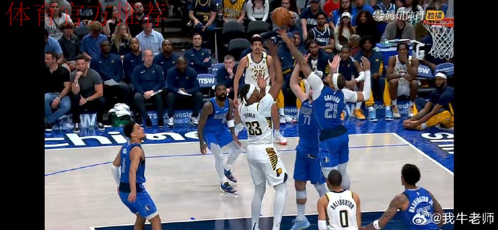 加福德出战13分钟,投篮1中1得到2分2篮板2助攻1抢断1盖帽 加福德出战13分钟,投篮1中1得到2分2篮板2助攻1抢断1盖帽